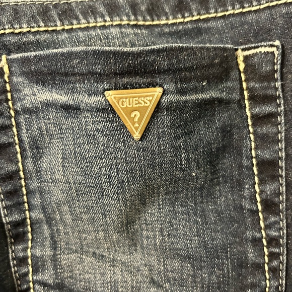 Guess Low Rise Bootcut/Mini Flare Jeans (stretch) - size 27 (4) - Picture 4 of 8